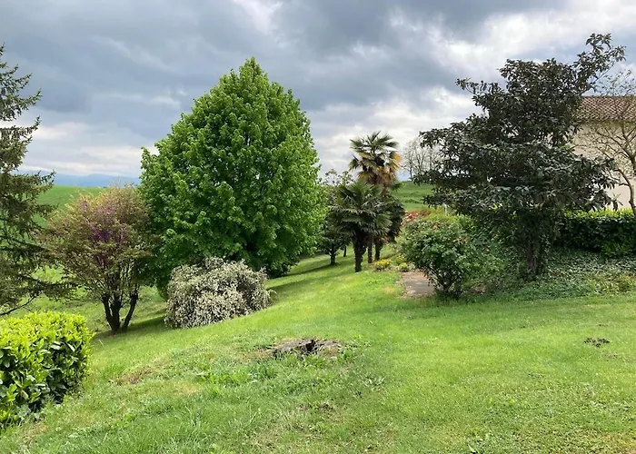 85 M2 De Plain-pied, 2chambres, 3 Lits Dans Maison Confortable Avec Vue Sur La Vallee Et Les Pyrenees Ariegeoises, Grande Terrasse Avec Barbecue Et Parking Gratuit *