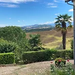 85 M2 De Plain-pied, 2chambres, 3 Lits Dans Maison Confortable Avec Vue Sur La Vallée Et Les Pyrénées Ariégeoises, Grande Terrasse Avec Barbecue Et Parking Gratuit