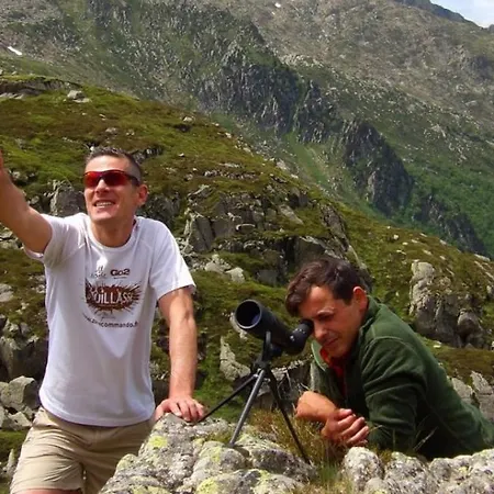 85 M2 De Plain-pied, 2chambres, 3 Lits Dans Maison Confortable Avec Vue Sur La Vallee Et Les Pyrenees Ariegeoises, Grande Terrasse Avec Barbecue Et Parking Gratuit Appartement