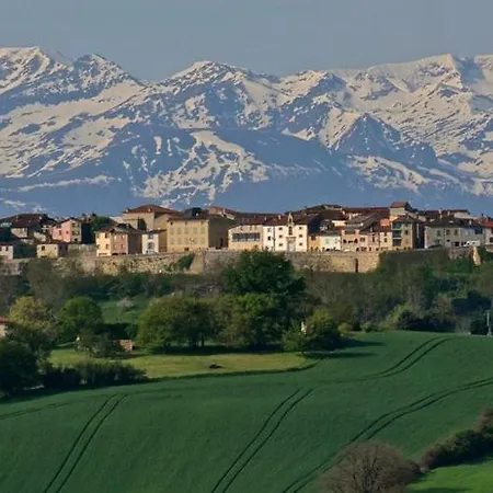 85 M2 De Plain-pied, 2chambres, 3 Lits Dans Maison Confortable Avec Vue Sur La Vallee Et Les Pyrenees Ariegeoises, Grande Terrasse Avec Barbecue Et Parking Gratuit Castéras