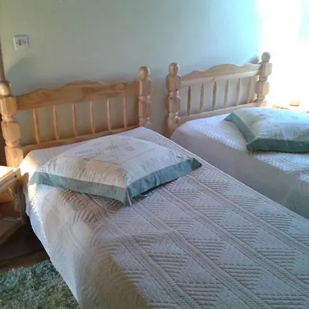 85 M2 De Plain-pied, 2chambres, 3 Lits Dans Maison Confortable Avec Vue Sur La Vallee Et Les Pyrenees Ariegeoises, Grande Terrasse Avec Barbecue Et Parking Gratuit * Castéras