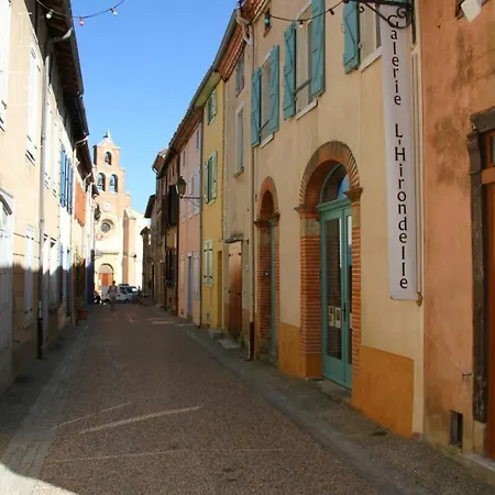 85 M2 De Plain-pied, 2chambres, 3 Lits Dans Maison Confortable Avec Vue Sur La Vallée Et Les Pyrénées Ariégeoises, Grande Terrasse Avec Barbecue Et Parking Gratuit Castéras