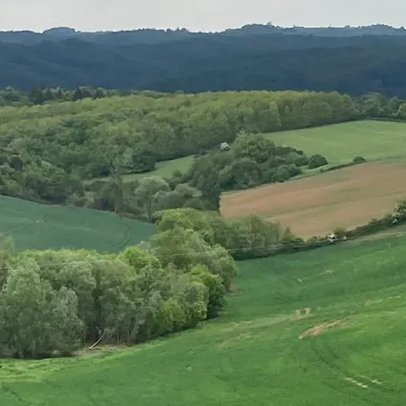 85 M2 De Plain-pied, 2chambres, 3 Lits Dans Maison Confortable Avec Vue Sur La Vallee Et Les Pyrenees Ariegeoises, Grande Terrasse Avec Barbecue Et Parking Gratuit * Castéras