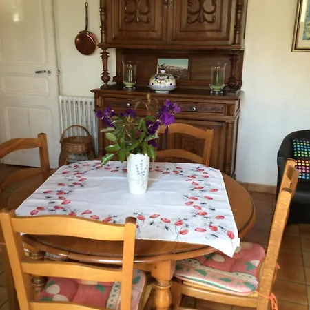 Daire 85 M2 De Plain-pied, 2chambres, 3 Lits Dans Maison Confortable Avec Vue Sur La Vallee Et Les Pyrenees Ariegeoises, Grande Terrasse Avec Barbecue Et Parking Gratuit *