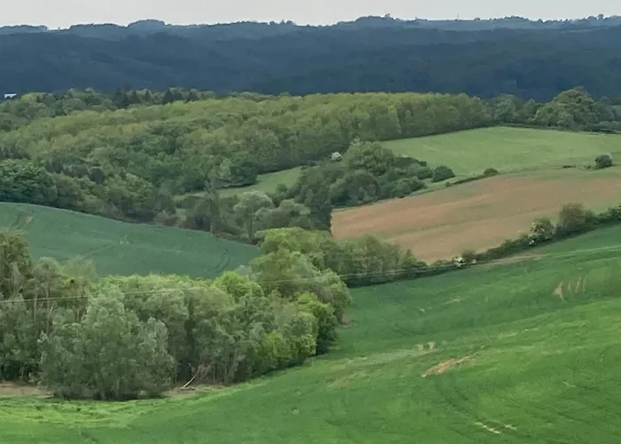 85 M2 De Plain-pied, 2chambres, 3 Lits Dans Maison Confortable Avec Vue Sur La Vallée Et Les Pyrénées Ariégeoises, Grande Terrasse Avec Barbecue Et Parking Gratuit * Castéras
