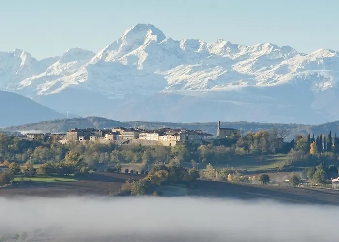 85 M2 De Plain-pied, 2chambres, 3 Lits Dans Maison Confortable Avec Vue Sur La Vallee Et Les Pyrenees Ariegeoises, Grande Terrasse Avec Barbecue Et Parking Gratuit *